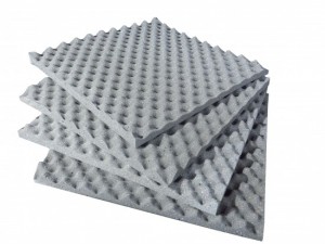 Maneiras como cortar espuma em casa com suas próprias mãos